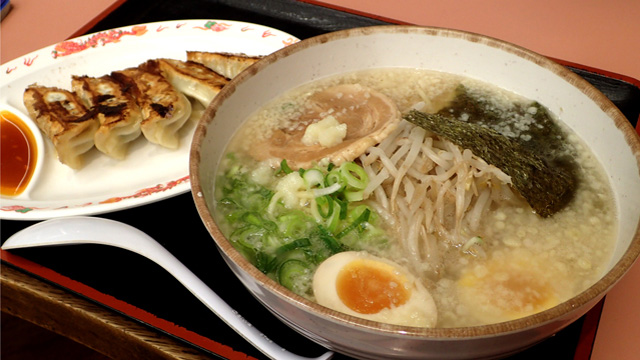 風呂に入れるラーメン屋「ゆにろーず」の秘密