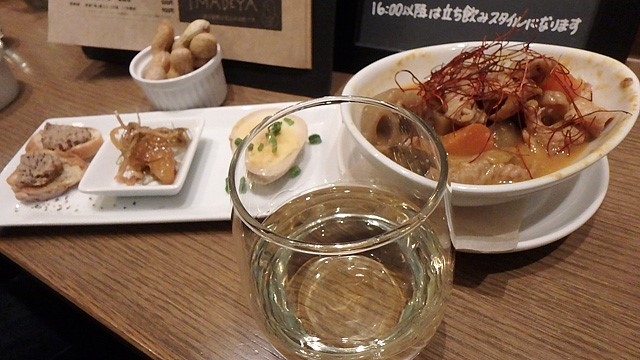 これぞ東京という飲み方だと思います